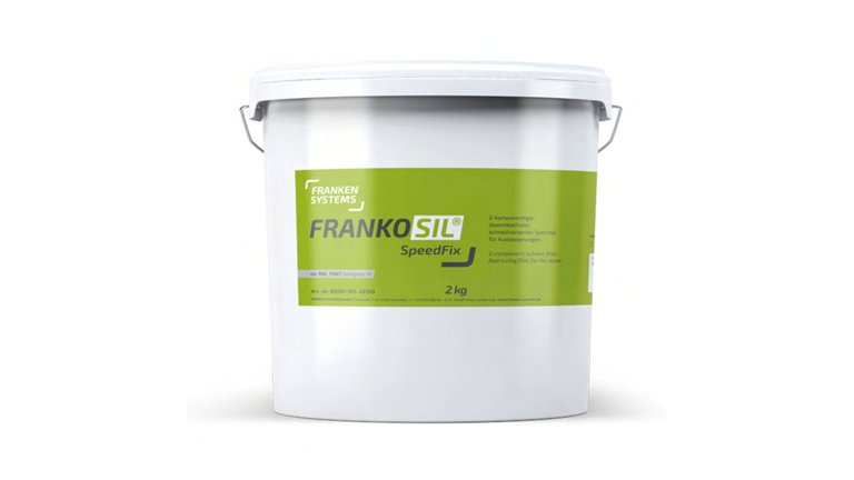 Weißer Eimer mit grünem Frankosil-Speedfix-Aufkleber